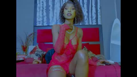 Snapshot of eva4him831 chatting on 10/18/25, 12:02 eva4him831 online show from 10/18/25, 12:02