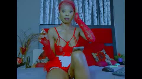 Snapshot of eva4him831 chatting on 10/29/25, 10:06 eva4him831 online show from 10/29/25, 10:06