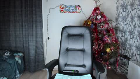 Snapshot of eva_7777 chatting on 01/06/25, 12:16 Eva online show from 01/06/25, 12:16