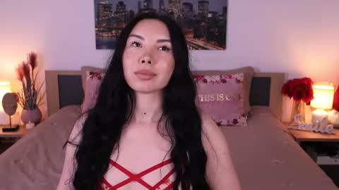 Snapshot of eva__si chatting on 06/26/26, 08:08 Eva online show from 06/26/26, 08:08