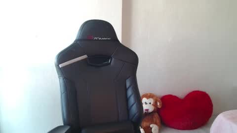 Vanellope online show from 03/18/26, 07:33