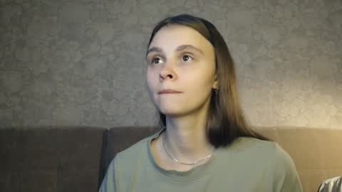 Snapshot of eva_calvin chatting on 12/04/24, 02:48 Eva Calvin online show from 12/04/24, 02:48