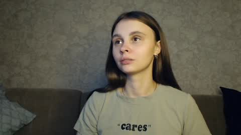 Snapshot of eva_calvin chatting on 12/05/24, 04:44 Eva Calvin online show from 12/05/24, 04:44