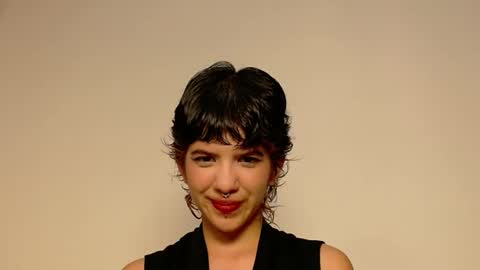 Eva  online show from 11/07/25, 06:41