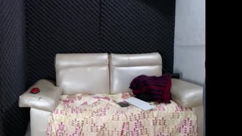 Snapshot of eva_cutie36 chatting on 09/30/25, 01:16 eva online show from 09/30/25, 01:16