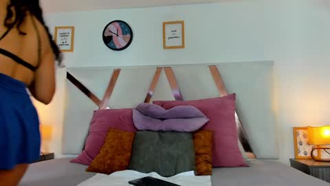 Snapshot of eva_daemon chatting on 01/21/25, 11:35 EVA DAEMON online show from 01/21/25, 11:35