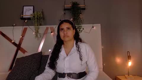 Snapshot of eva_daemon chatting on 10/01/25, 11:38 EVA DAEMON online show from 10/01/25, 11:38