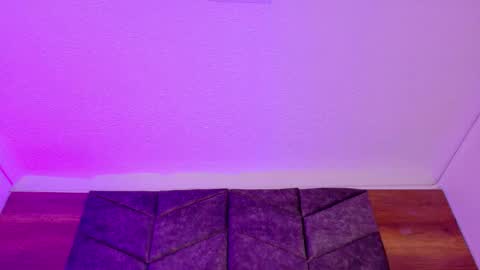 Snapshot of eva_daemon chatting on 01/11/26, 11:59 EVA DAEMON online show from 01/11/26, 11:59