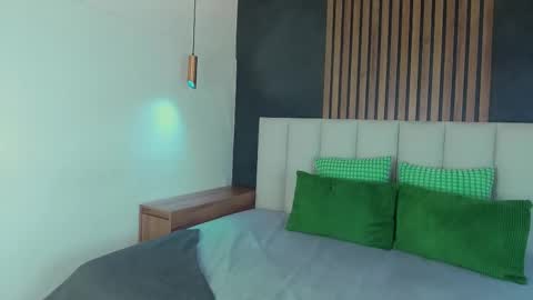 Snapshot of eva_daemon chatting on 01/19/26, 11:47 EVA DAEMON online show from 01/19/26, 11:47