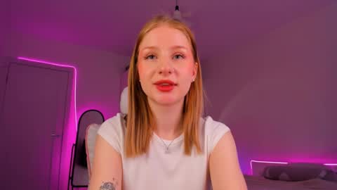 Snapshot of eva_davi chatting on 03/04/25, 05:11 Eva Davis online show from 03/04/25, 05:11