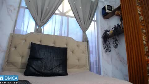 Snapshot of eva_delight_ chatting on 09/12/25, 11:10 eva delight online show from 09/12/25, 11:10