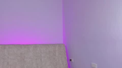 Eva  online show from 11/16/25, 08:36