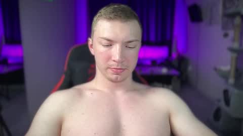 Eva and Iron online show from 02/25/26, 09:35