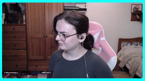 Snapshot of eva_katt chatting on 02/04/25, 02:32 Gamer Katt online show from 02/04/25, 02:32