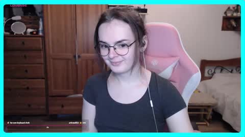 Snapshot of eva_katt chatting on 02/14/25, 12:47 Gamer Katt online show from 02/14/25, 12:47