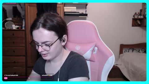 Snapshot of eva_katt chatting on 02/15/25, 10:22 Gamer Katt online show from 02/15/25, 10:22