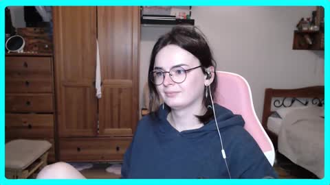 Snapshot of eva_katt chatting on 03/11/25, 01:45 Gamer Katt online show from 03/11/25, 01:45