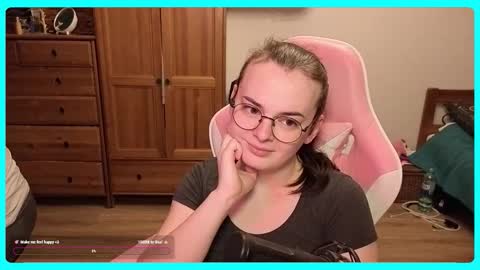 Snapshot of eva_katt chatting on 09/20/25, 09:49 Gamer Katt online show from 09/20/25, 09:49