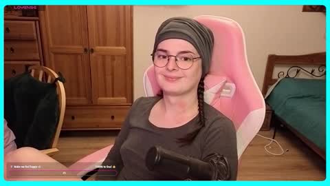 Snapshot of eva_katt chatting on 09/27/25, 10:15 Gamer Katt online show from 09/27/25, 10:15