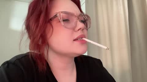 Snapshot of eva_kittenn chatting on 06/08/26, 12:27 eva_kittenn online show from 06/08/26, 12:27