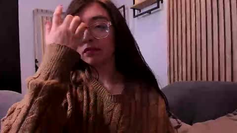 Snapshot of eva_macalliter chatting on 09/10/25, 01:55 Angelinne online show from 09/10/25, 01:55