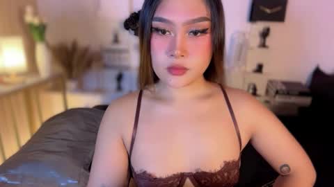 Queen Eva Mazikeen online show from 03/13/26, 09:10