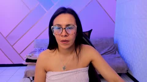 Snapshot of eva_mermaid chatting on 09/09/25, 02:49 Eva online show from 09/09/25, 02:49