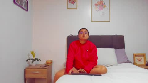 Snapshot of eva_mia_ chatting on 07/05/26, 12:12 Eva y Mia online show from 07/05/26, 12:12
