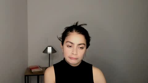 eva_monn online show from 04/11/26, 12:48