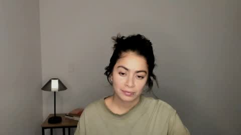 eva_monn online show from 05/15/26, 10:50