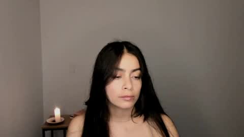 eva_monn online show from 05/23/26, 12:49