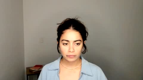 eva_monn online show from 06/08/26, 11:38