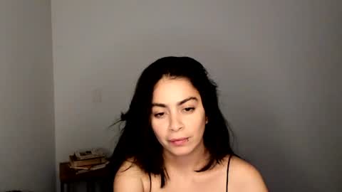 eva_monn online show from 06/12/26, 12:42