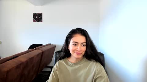 eva_monn online show from 07/10/26, 03:36