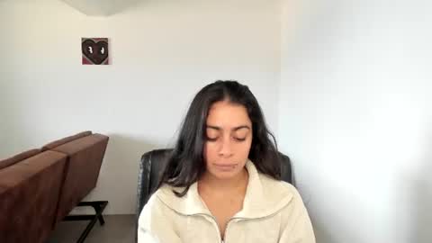 eva_monn online show from 08/05/26, 06:00