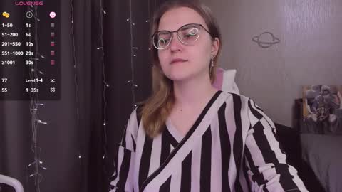 Eva online show from 11/08/25, 12:05