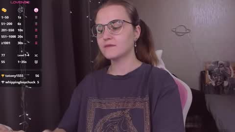 Eva online show from 11/09/25, 10:46