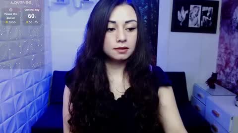 Eva online show from 11/19/25, 02:39