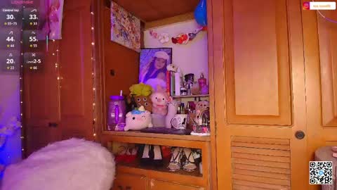 Eva  online show from 05/03/26, 12:11