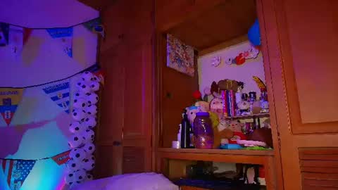 Eva  online show from 07/07/26, 12:09