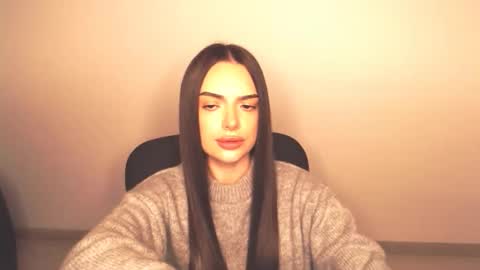 Eva online show from 10/28/25, 06:32