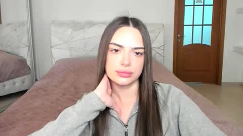 Eva online show from 04/15/26, 03:52