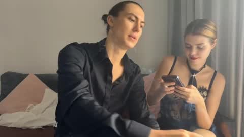 eva_simon__ online show from 05/06/26, 04:30