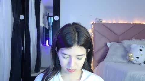 Snapshot of eva_sin18 chatting on 01/06/26, 11:18 Eva Sin online show from 01/06/26, 11:18