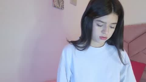 Snapshot of eva_sin18 chatting on 01/11/26, 11:10 Eva Sin online show from 01/11/26, 11:10