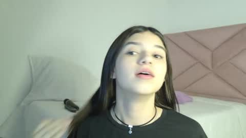 Eva Sin online show from 05/15/26, 11:01