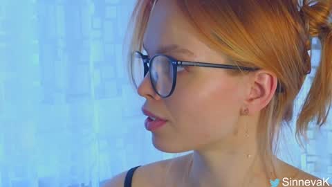 Snapshot of eva_sinn chatting on 01/31/25, 10:31 Hi there i am Eva and i wish create a nice community with you so join my Ticket Show for more pleasure online show from 01/31/25, 10:31