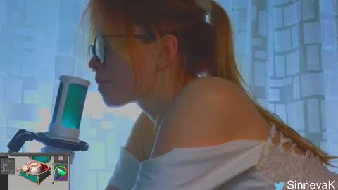 Snapshot of eva_sinn chatting on 02/26/25, 07:27 Hi there i am Eva and i wish create a nice community with you so join my Ticket Show for more pleasure online show from 02/26/25, 07:27