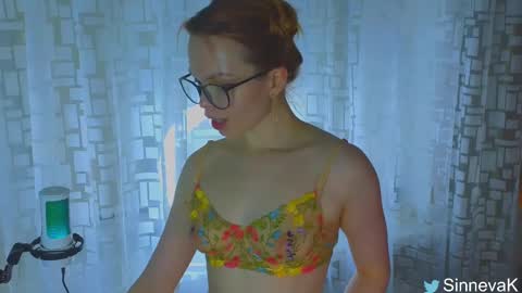 Snapshot of eva_sinn chatting on 02/27/25, 03:15 Hi there i am Eva and i wish create a nice community with you so join my Ticket Show for more pleasure online show from 02/27/25, 03:15