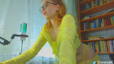 Snapshot of eva_sinn chatting on 03/03/25, 04:03 Hi there i am Eva and i wish create a nice community with you so join my Ticket Show for more pleasure online show from 03/03/25, 04:03